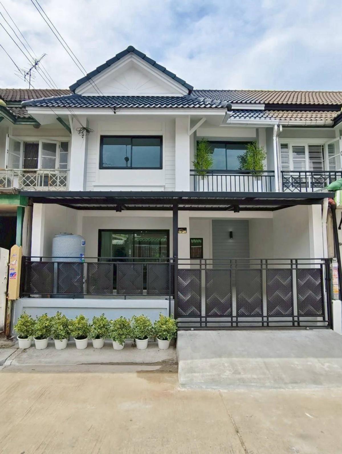 For SaleTownhomeNonthaburi, Bang Yai, Bangbuathong : For Sale Townhouse/Townhome  , Baan Pruksa 18 Bangyai , newly renovated , Bang Mae Nang , Bang Yai , Nonthaburi , CX-127579
