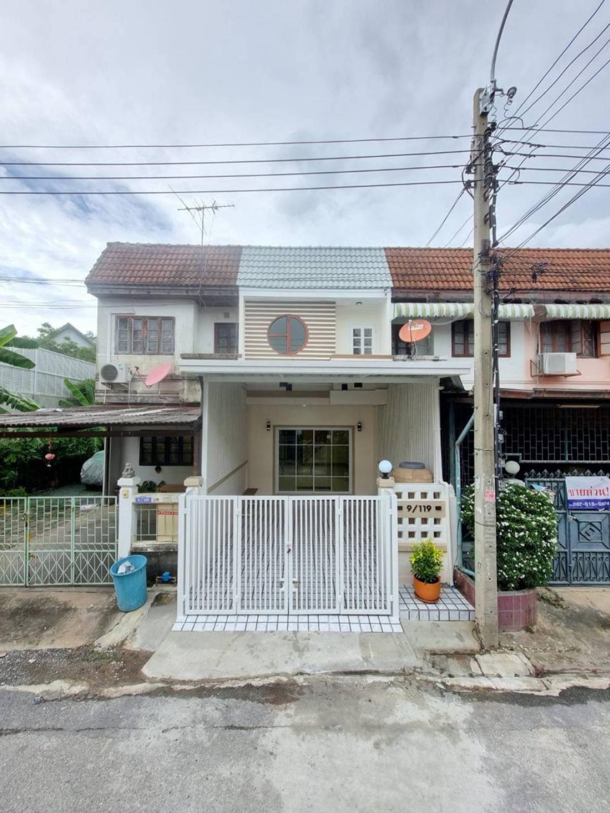 ขายทาวน์โฮมนนทบุรี บางใหญ่ บางบัวทอง : ขายทาวน์เฮ้าส์/ทาวน์โฮม  บ้านบัวทอง 3 รีโนเวทใหม่ บางรักพัฒนา บางบัวทอง นนทบุรี CX-128732