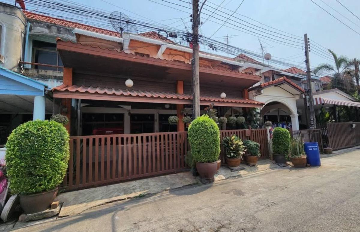 For SaleTownhomePathum Thani,Rangsit, Thammasat : For Sale 2-storey townhouse, 37 square wah, 2 units, Khlong Song, Pathum Thani , Khlong Song , khlong Luang , Pathum Thani , CX-128222