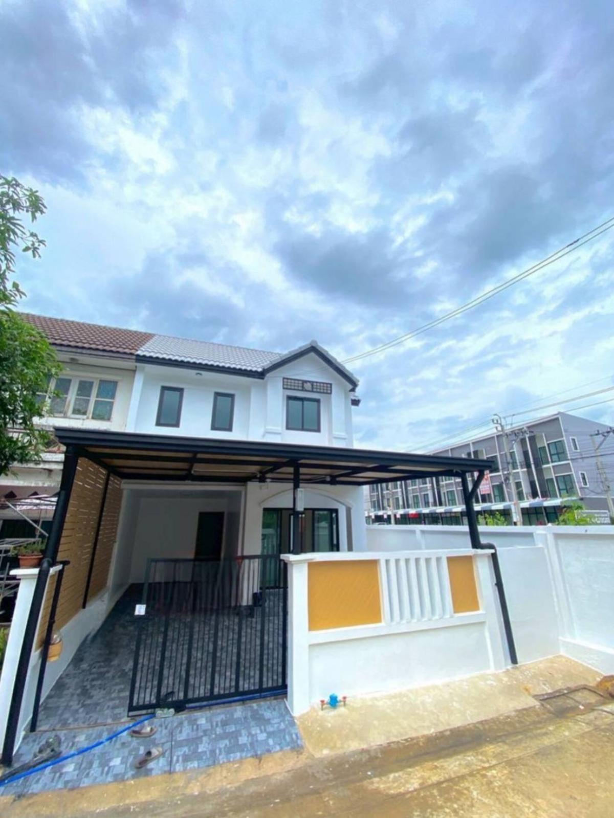 ขายทาวน์โฮมนนทบุรี บางใหญ่ บางบัวทอง : ขายทาวน์เฮ้าส์/ทาวน์โฮม  อักษรา บางบัวทอง บางบัวทอง บางบัวทอง นนทบุรี CX-129957