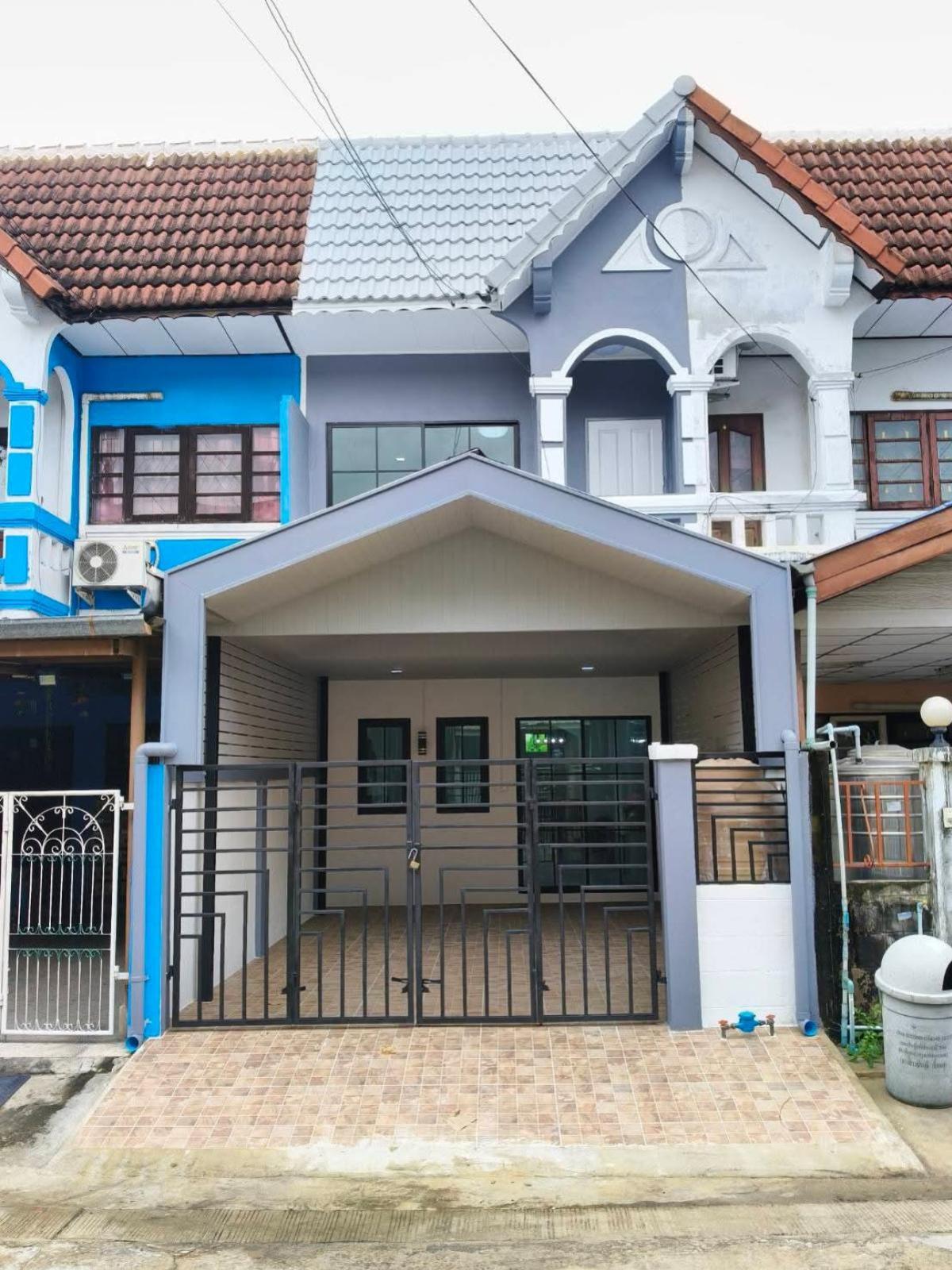 For SaleTownhomeKasetsart, Ratchayothin : For Sale Townhouse/Townhome  , Baan Sena Villa 3 , newly renovated , Tha Raeng , Bang Khen , Bangkok , CX-129470