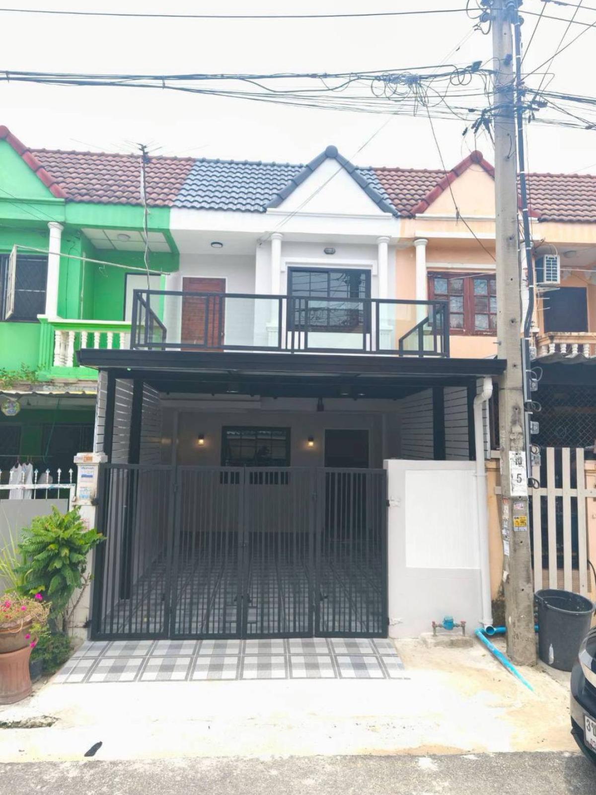 For SaleTownhomeNonthaburi, Bang Yai, Bangbuathong : For Sale Townhouse/Townhome  , Por. Pasuk Nives , newly renovated , MRT-Khong Bang Phai , Phimonrat , Bang Bua Thong , Nonthaburi , CX-130349