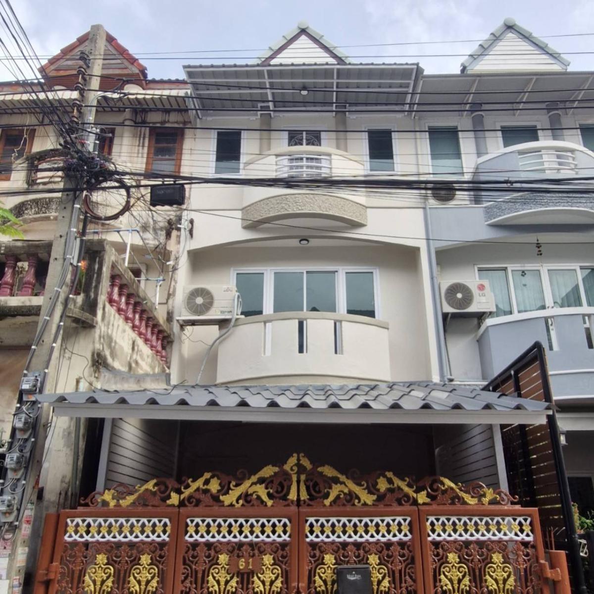 For SaleTownhomeEakachai, Bang Bon : For Sale Townhouse/Townhome  , Tongthong 5 , newly renovated , Bang Bon , Bang Bon , Bangkok , CX-130159