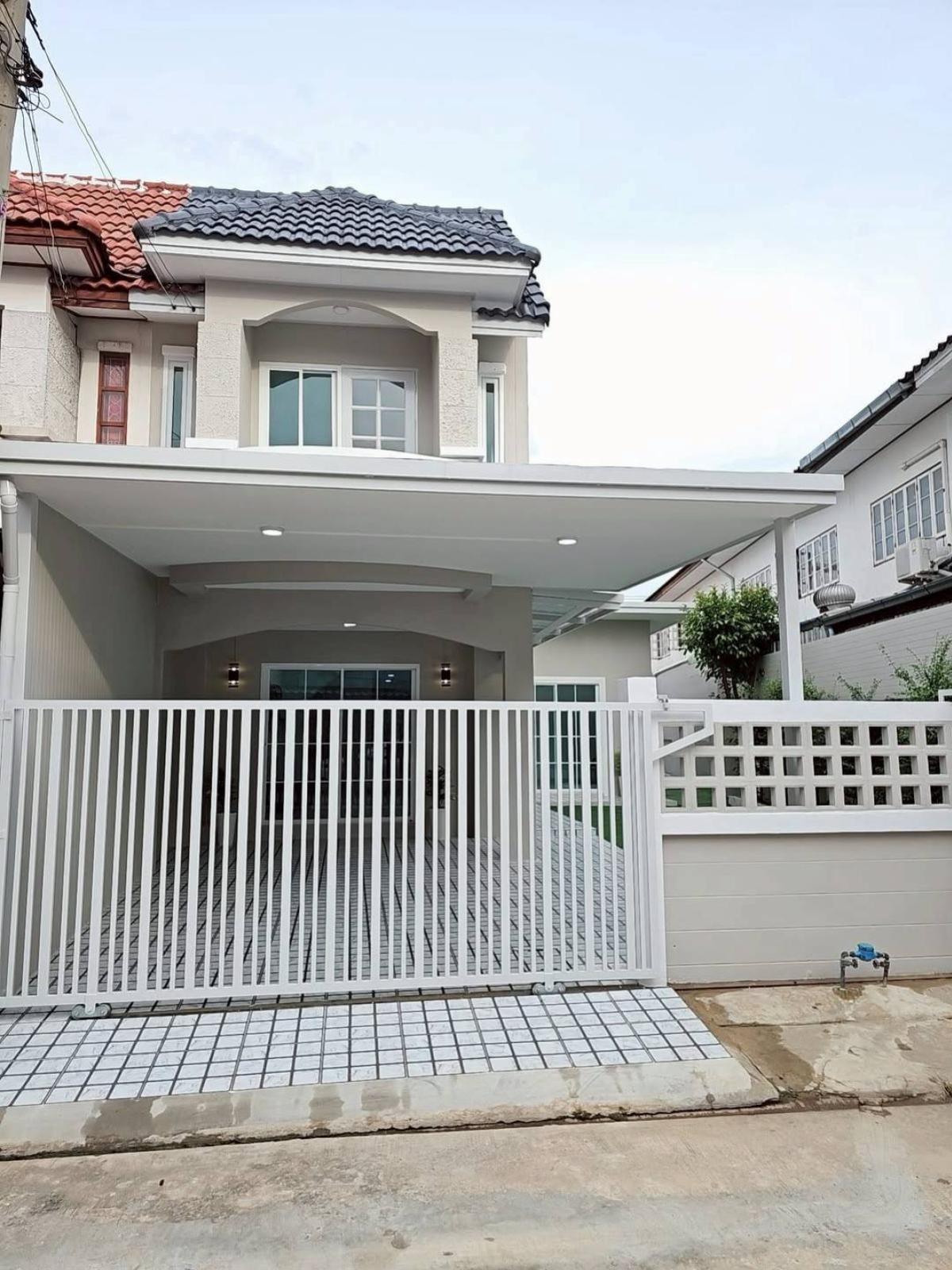 ขายบ้านนนทบุรี บางใหญ่ บางบัวทอง : ขายบ้าน  บ้านกานต์มณี หน้ากว้าง รีโนเวทใหม่ บางบัวทอง บางบัวทอง นนทบุรี CX-130249