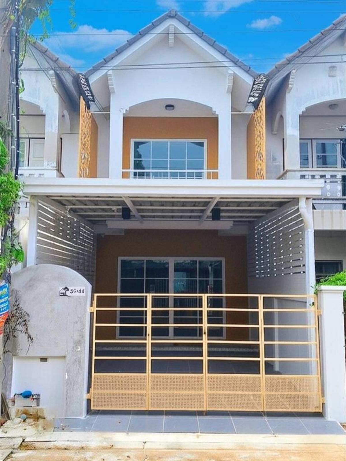 For SaleTownhomeBang kae, Phetkasem : For Sale Townhouse/Townhome  , Baan Petsayam 1 , newly renovated , Nong Khaem , Nong Khaem , Bangkok , CX-132415