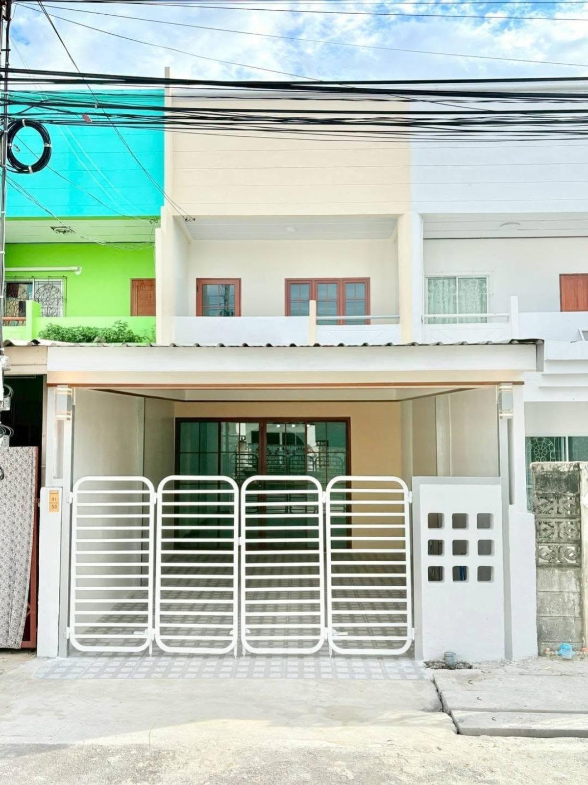 ขายทาวน์โฮมนนทบุรี บางใหญ่ บางบัวทอง : ขายทาวน์เฮ้าส์/ทาวน์โฮม  หมู่บ้านธารทอง 2 รีโนเวทใหม่ บางรักพัฒนา บางบัวทอง นนทบุรี CX-132098