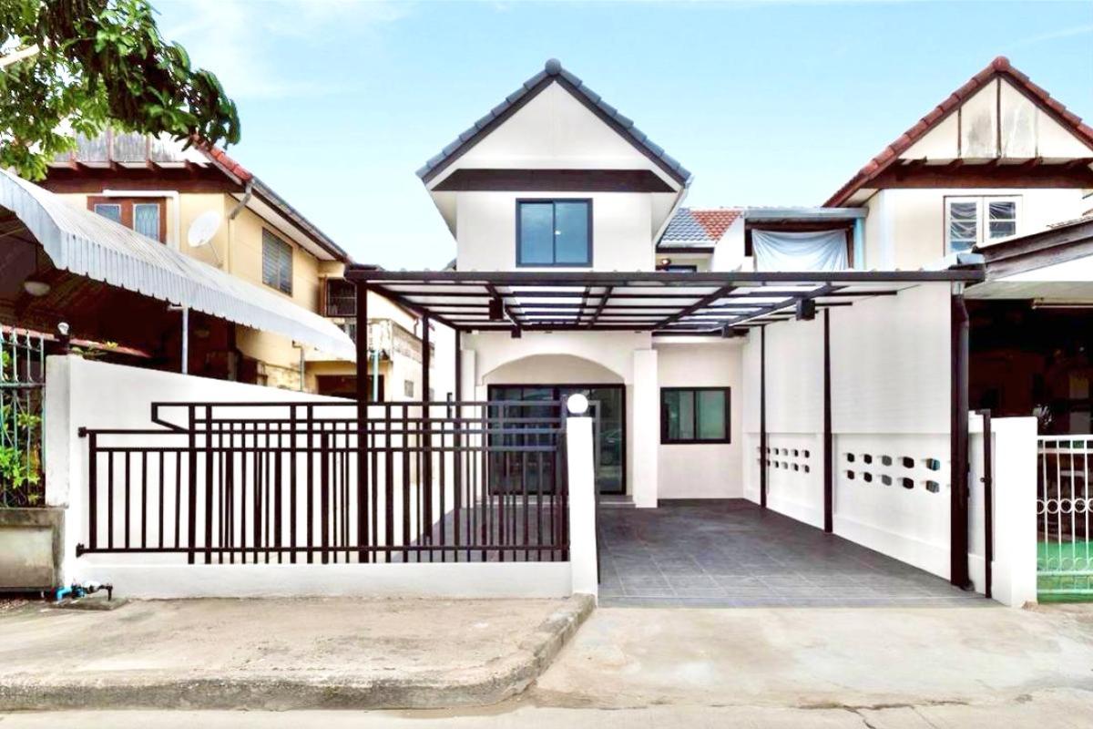 ขายทาวน์โฮมแจ้งวัฒนะ เมืองทอง : ขายทาวน์เฮ้าส์/ทาวน์โฮม บ้านลานทอง หน้ากว้าง รีโนเวทใหม่ บางพูด ปากเกร็ด กรุงเทพ CX-133374