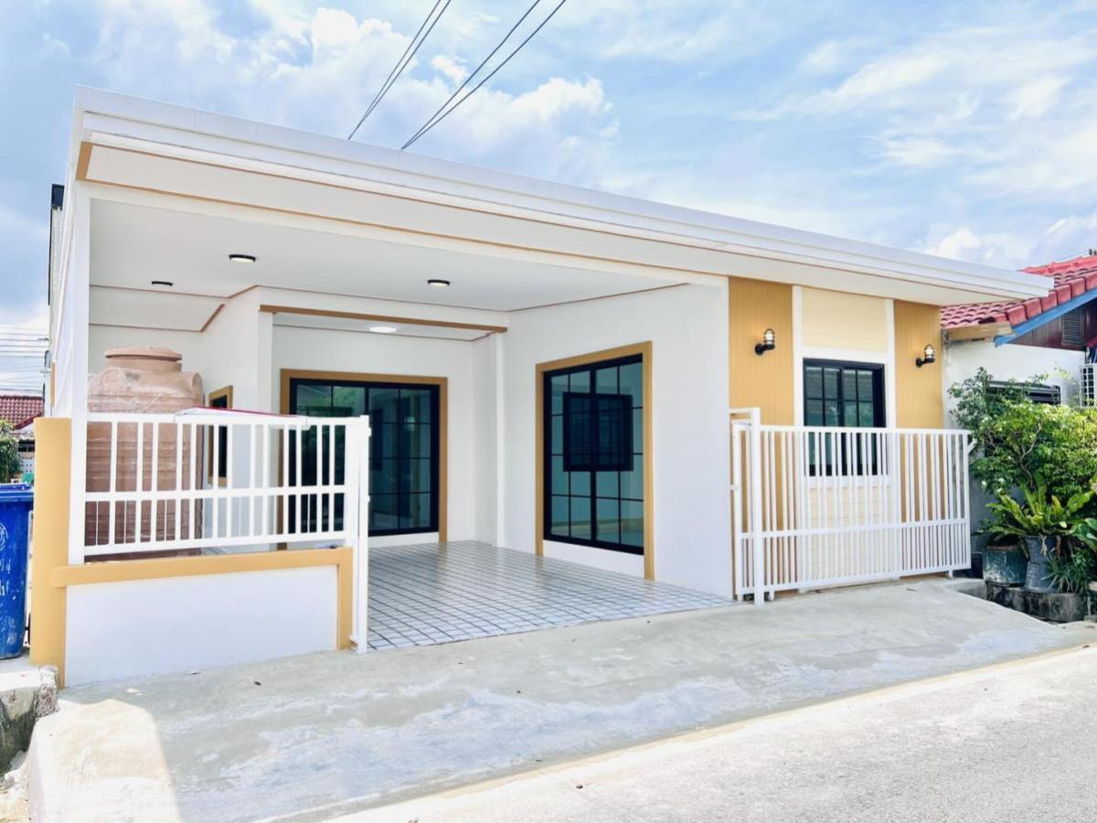 ขายทาวน์โฮมนนทบุรี บางใหญ่ บางบัวทอง : ขายทาวน์เฮ้าส์/ทาวน์โฮม  บ้านตะวันงาม ชั้นสูง ห้องมุม หน้ากว้าง รีโนเวทใหม่ บางใหญ่ บางใหญ่ นนทบุรี CX-133228