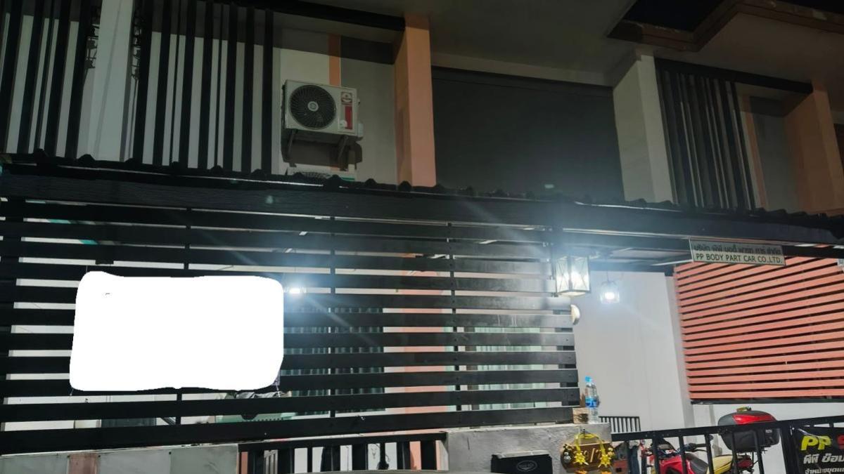 For SaleTownhomeMahachai Samut Sakhon : For Sale Townhouse/Townhome  , The Money Me Rama 2 - Bang Yaphraek , wide frontage , Bang Ya Phraek , Mueang Samut Sakhon , Samut Sakhon , CX-132837
