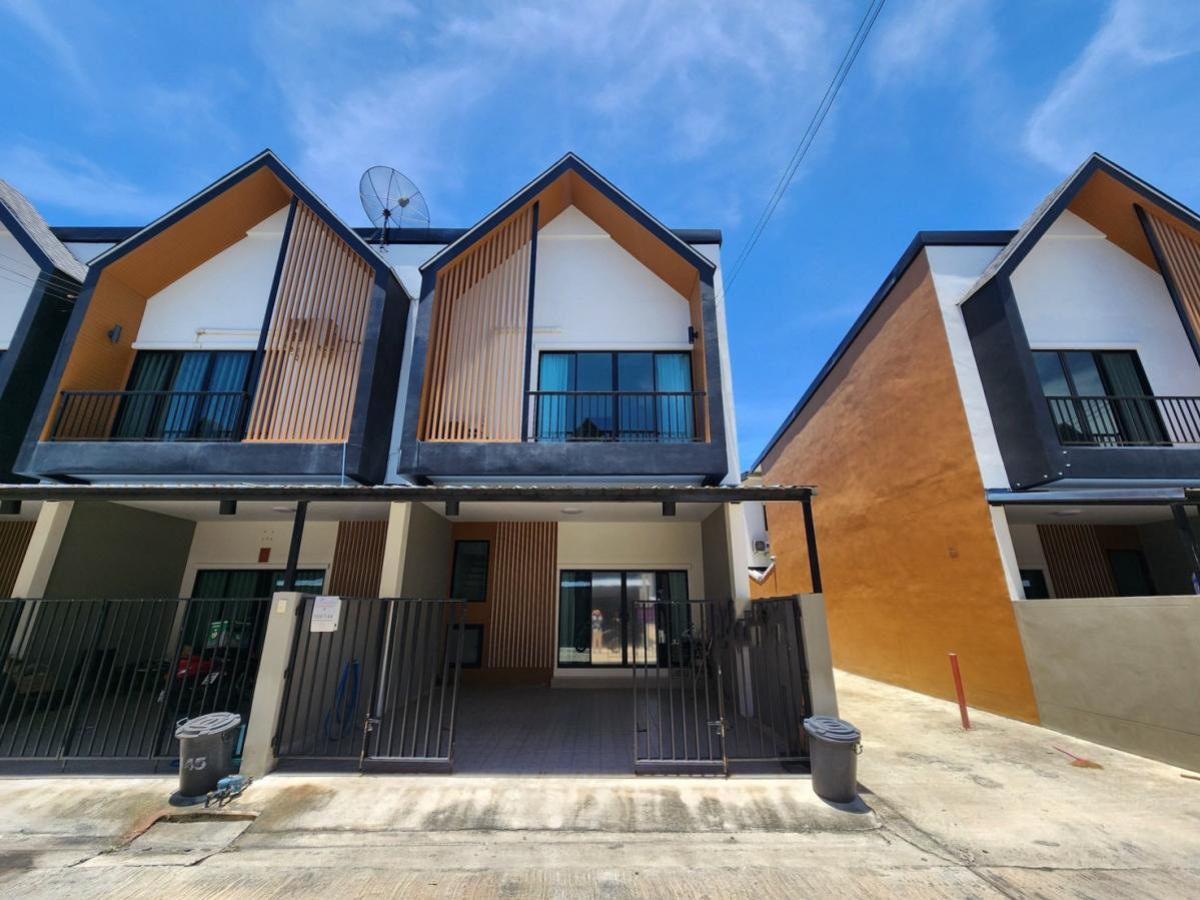 For SaleTownhomeMahachai Samut Sakhon : For Sale Townhouse/Townhome  , Baan One-D Mahachai - Khlong Khru , nice view , corner unit , wide frontage , Tha Sai , Mueang Samut Sakhon , Samut Sakhon , CX-134233