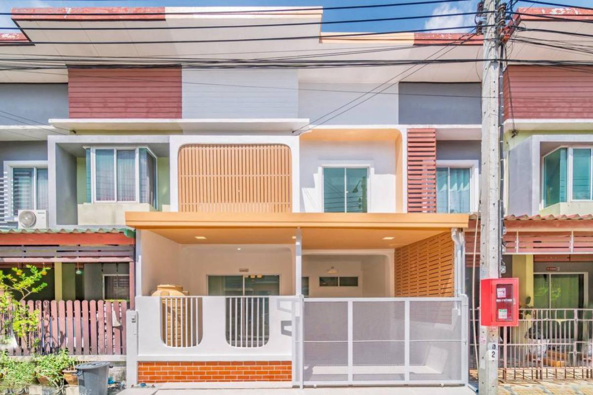 ขายทาวน์โฮมนนทบุรี บางใหญ่ บางบัวทอง : ขายบ้าน  บัวทองธานี เฟส 17 หน้ากว้าง รีโนเวทใหม่ บางบัวทอง บางบัวทอง นนทบุรี CX-133630