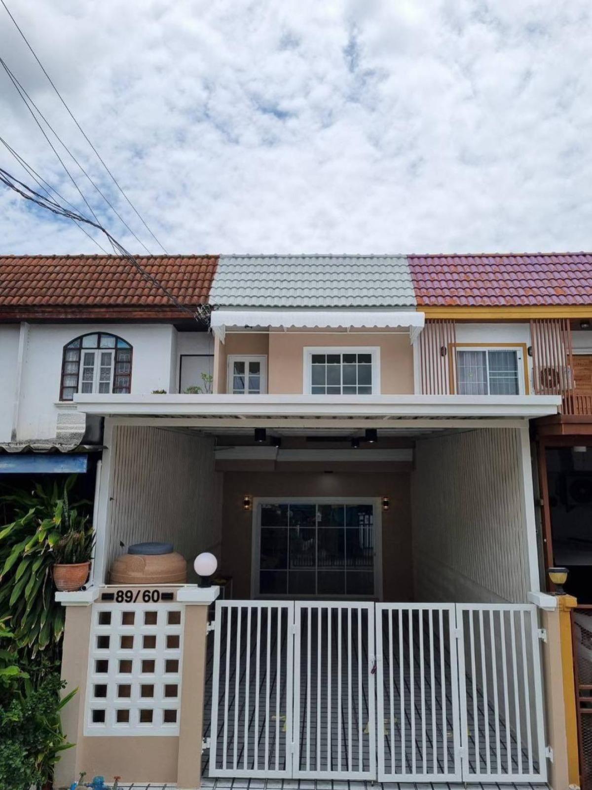 ขายทาวน์โฮมนนทบุรี บางใหญ่ บางบัวทอง : ขายทาวน์เฮ้าส์/ทาวน์โฮม  บ้าน บัวทองแลนด์ บางกรวย - ไทรน้อย รีโนเวทใหม่ MRT-สามแยกบางใหญ่ บางบัวทอง บางบัวทอง นนทบุรี CX-136700