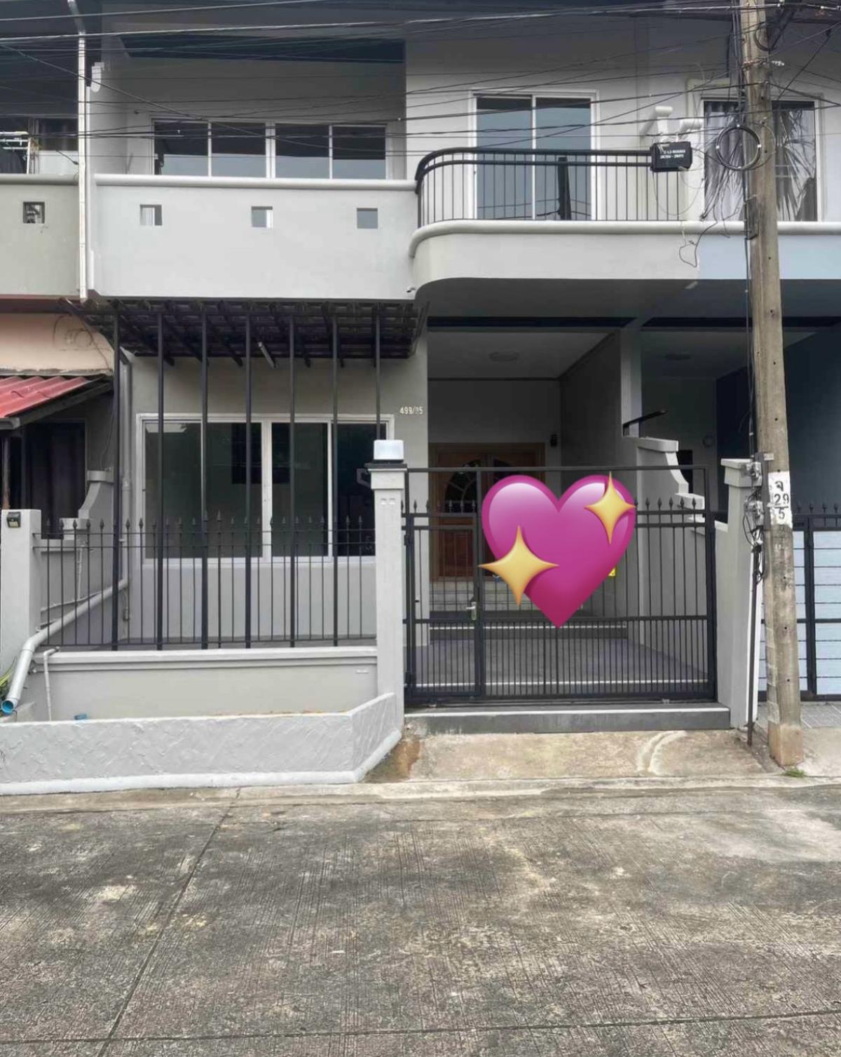 For SaleTownhomeLadprao101, Happy Land, The Mall Bang Kapi : For Sale Townhouse/Townhome  , Baan Fueangfah Happyland , MRT-Bangkapi , Khlong Chan , Bang Kapi , Bangkok , CX-141423