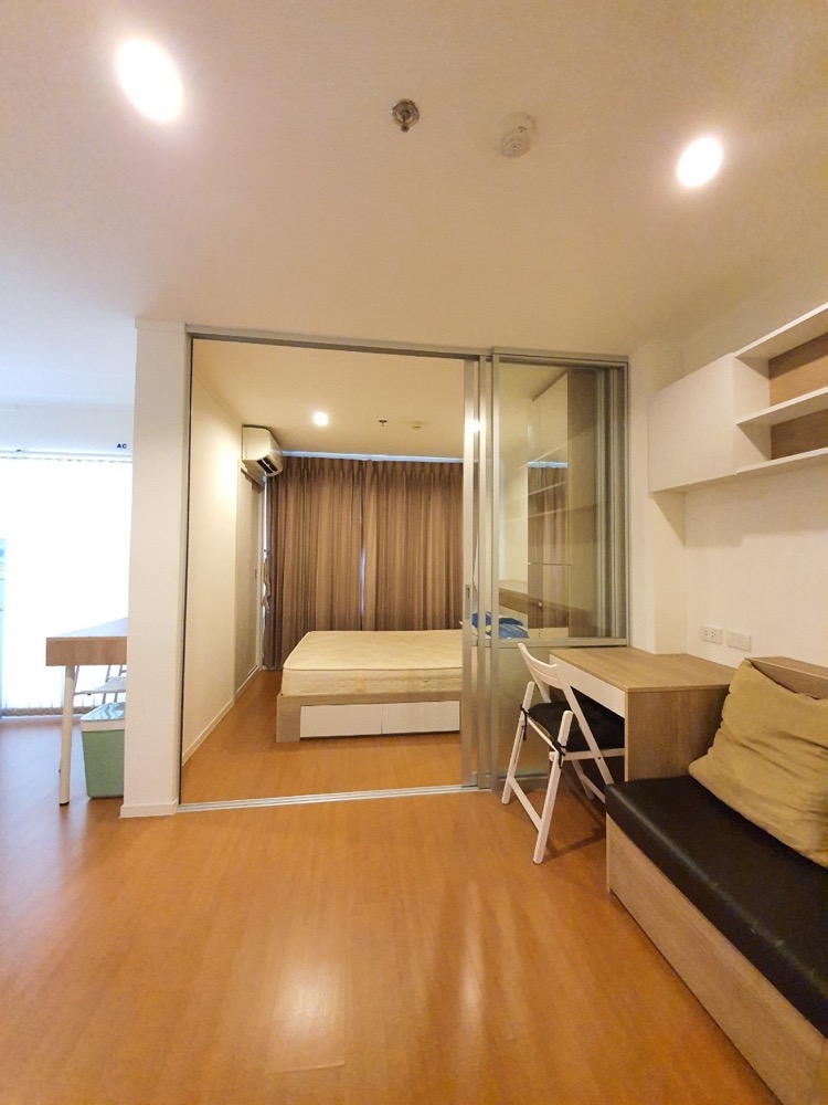 For RentCondoRattanathibet, Sanambinna : For rent, Condo Lumpini Park Rattanathibet-Ngamwongwan. Floor 17, Size 26 sq. M. Fully furnished, next to mrt Bang Kraso