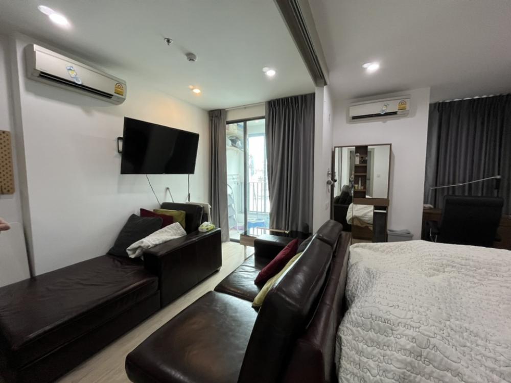 For RentCondoSiam Paragon ,Chulalongkorn,Samyan : For rent !! Fully furnished with washing machine Call 086-888-9328 (ball)