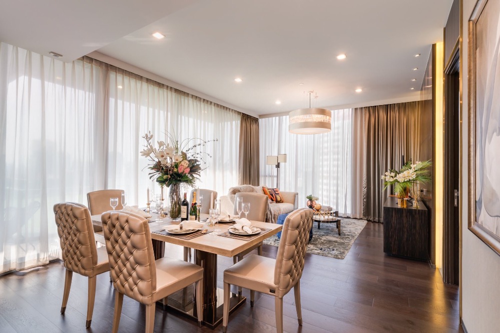 ***ขายด่วนราคาพิเศษ*** ห้องสวยแต่งครบ LAVIQ Sukhumvit 57 ใกล้ BTS ทองหล่อ 3 ห้องนอน 144 ตร.ม. พร้อมเข้าอยู่!! Loading...