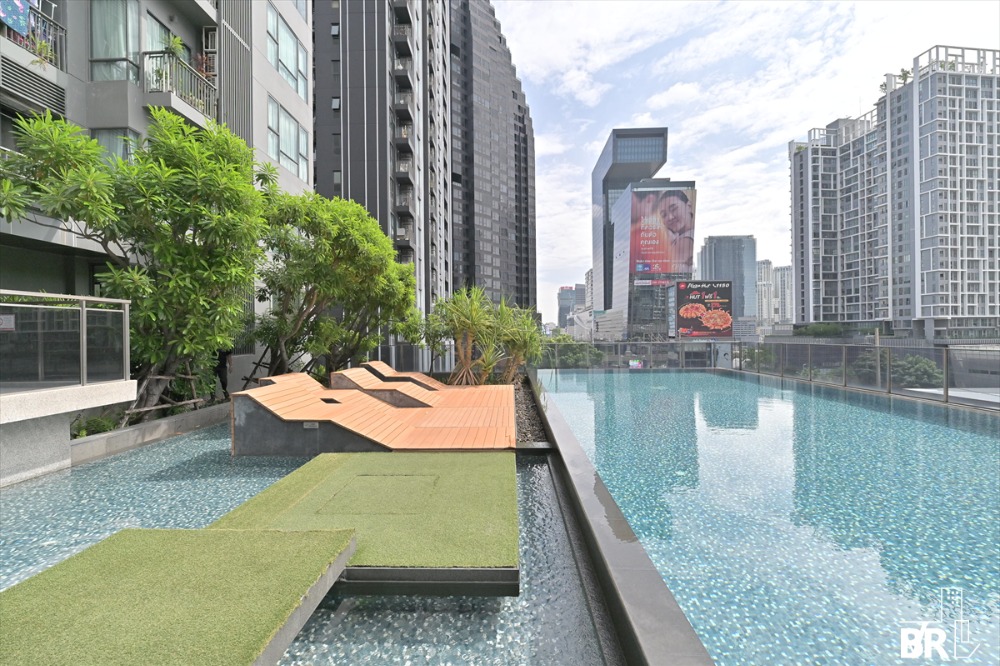 For SaleCondoRama9, Petchburi, RCA : ขายด่วน RHYTHM Asoke	1 bedroom 1 bathroom  31.14 Sq.m.  เพียง	3,900,000