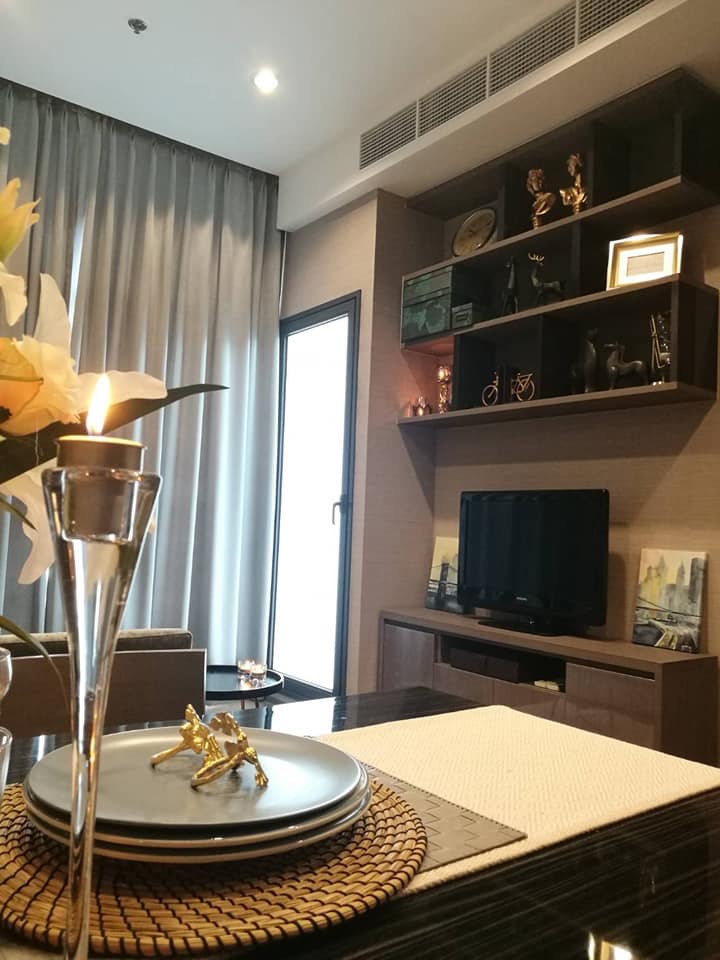 For RentCondoSathorn, Narathiwat : 1006😊😍 For RENT&amp;SELL For rent and sale 1 bedroom 🚄 near BTS Surasak 🏢 The Diplomat Sathorn THE DIPLOMAT SATHORN 🔔 Area: 43.00 sq m. 💲 Rent: 35,000.- baht 💲 Sale: 11,500,000.- baht 📞O99-5919653,065-9423251✅LineID:@sureresidence