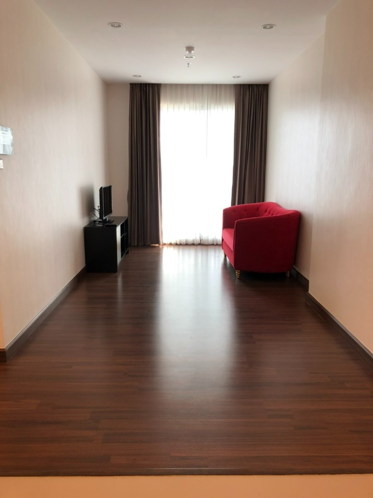 ให้เช่าคอนโดสาทร นราธิวาส : 1072😊 For RENT ให้เช่า 1 ห้องนอน🚄ใกล้ MRT สุรศักดิ์🏢ศุภาลัย ไลท์ สาทร-เจริญราษฎร์ Supalai Lite Sathorn-Charoenrat🔔พื้นที่:49.00ตร.ม.💲เช่า:16,000฿📞O99-5919653,065-9423251✅LineID:@sureresidence