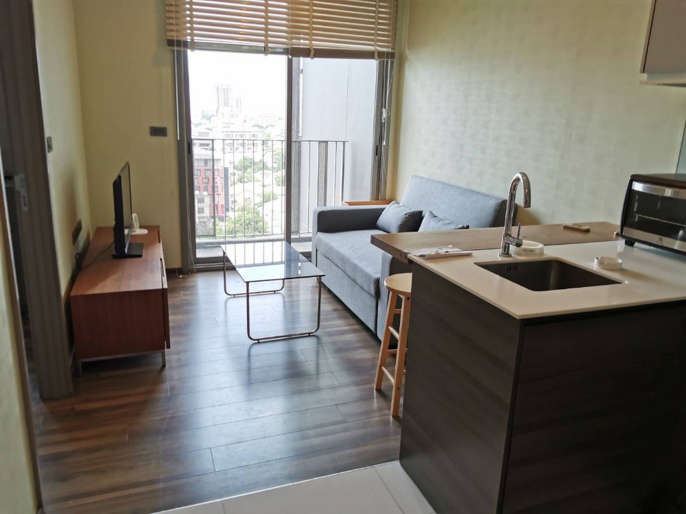 For RentCondoSukhumvit, Asoke, Thonglor : 0874-A😊😍  For RENT&SELL ให้เช่าและขาย 1 ห้องนอน🚄ใกล้ MRT เอกมัย🏢ซีล บาย แสนสิริ Ceil by Sansiri 🔔พื้นที่:35.50ตร.ม.💲เช่า:12,000.-บาท.💲ขาย:4,300,000.-บาท📞O99-5919653,O86-454O477✅LineID:@sureresidence