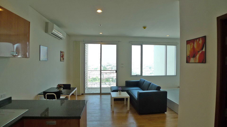 ให้เช่าคอนโดวงเวียนใหญ่ เจริญนคร : 0969-A😊 For RENT ให้เช่าห้อง Studio🚄ใกล้ BTS กรุงธนบุรี เพียง 1 นาที ( 160 ม. )🏢วิลล่า สาทร Villa Sathorn🔔พื้นที่:40.00ตร.ม.💲เช่า:17,000.-บาท📞:099-5919653✅LineID:@sureresidence