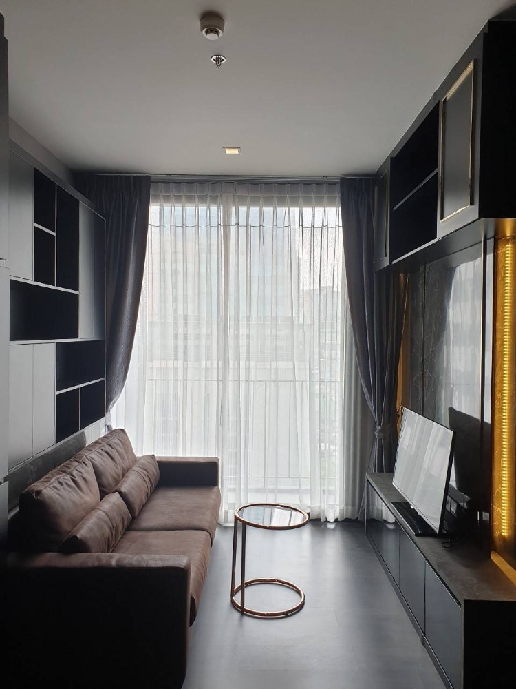 For RentCondoSukhumvit, Asoke, Thonglor : Edge Sukhumvit 23 for rent, price 25,000 baht, rooms are available every day. You can make an appointment to see the room. #Add line, reply very quickly. ***Rooms are released very quickly. There are many rooms. Take a screenshot of the room or Copy link.