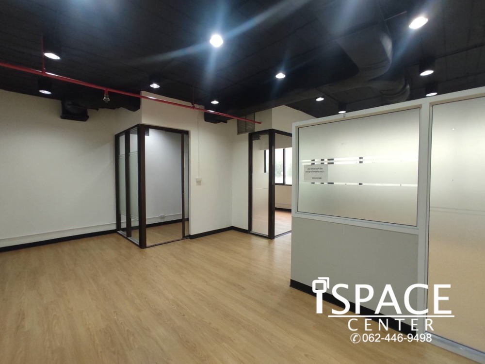 For RentOfficeSathorn, Narathiwat : 🚩 Office for rent near BTS Chong Nonsi and BTS Saladaeng, starting at 60-600 sq m., about 700 meters, small building. Partially decorated