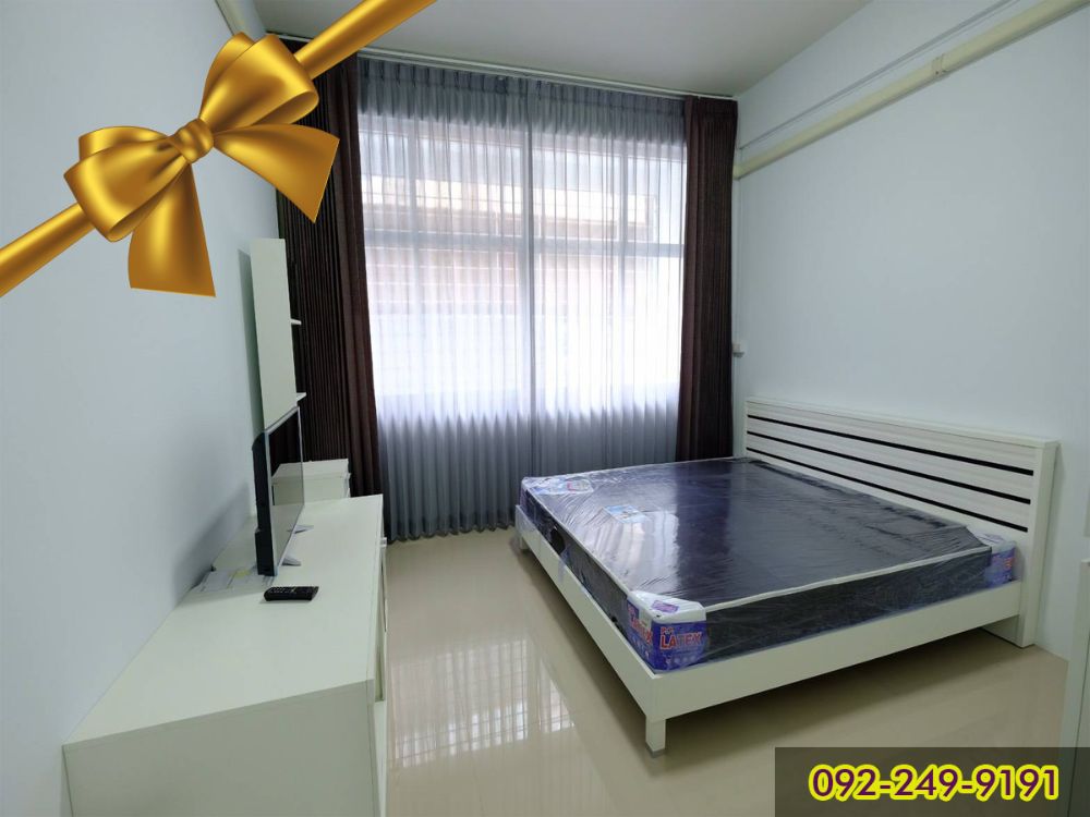 For RentCondoSilom, Saladaeng, Bangrak : 🍒For rent: Condo Silom 40 sq m. near Assumption College Bangrak, opposite Lebua Hotel, Shangri-La Hotel, Saphan Taksin BTS SapanTaksin, Robinson Bangrak and Lerdsin Hospital. Beautiful room.