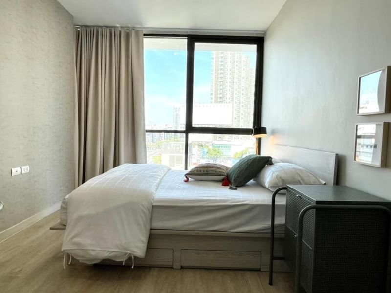 For RentCondoRatchadapisek, Huaikwang, Suttisan : Ideo Ratchada - Huaykwang H4548  Line ID: @you1234 (with @ too)