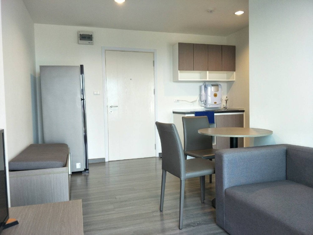For RentCondoSamut Prakan,Samrong : For Rent The Trust @ BTS Erawan Unit 92/385