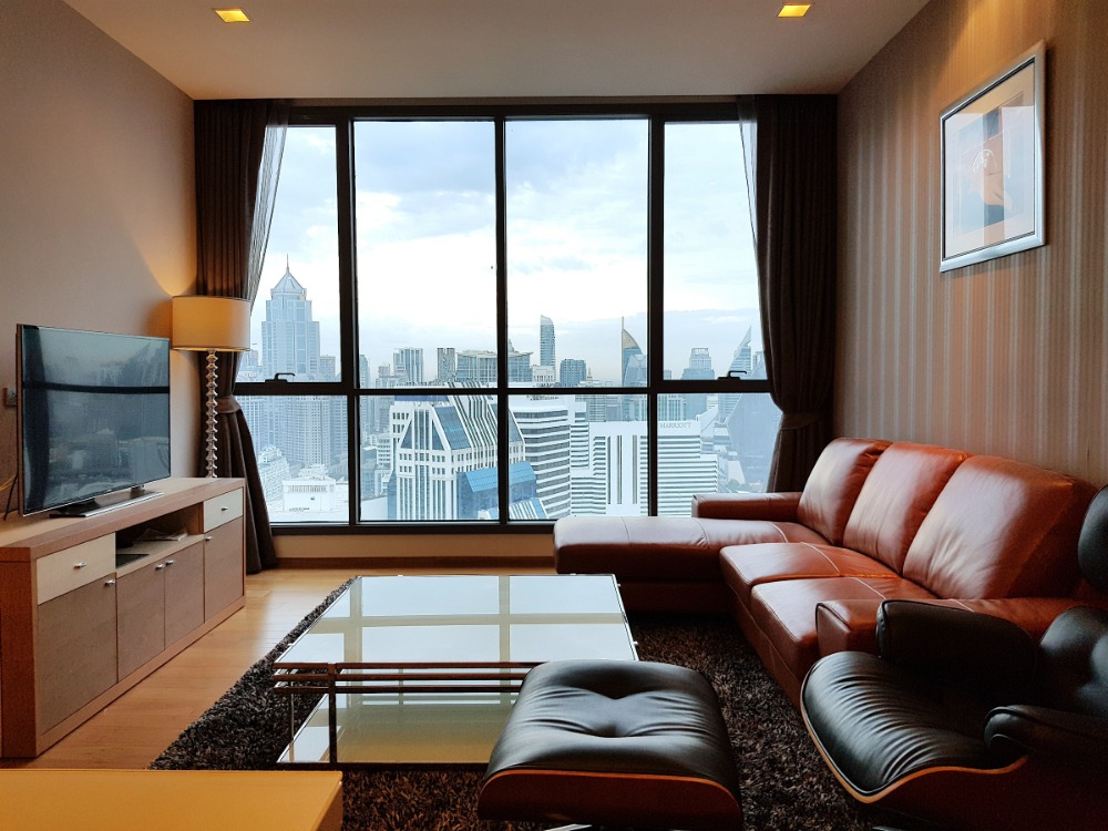 For RentCondoNana, North Nana,Sukhumvit13, Soi Nana : 1942 (AT) -A😊 For RENT 3 bedroom for rent 🚄 Next to BTS Nana 🏢 Hyde Sukhumvit 13 Hyde Sukhumvit 13 Area: 126.87 sq m. 💲 Rent: 100,000.- Baht 📞099-5919653✅LineID: @ sureresidence