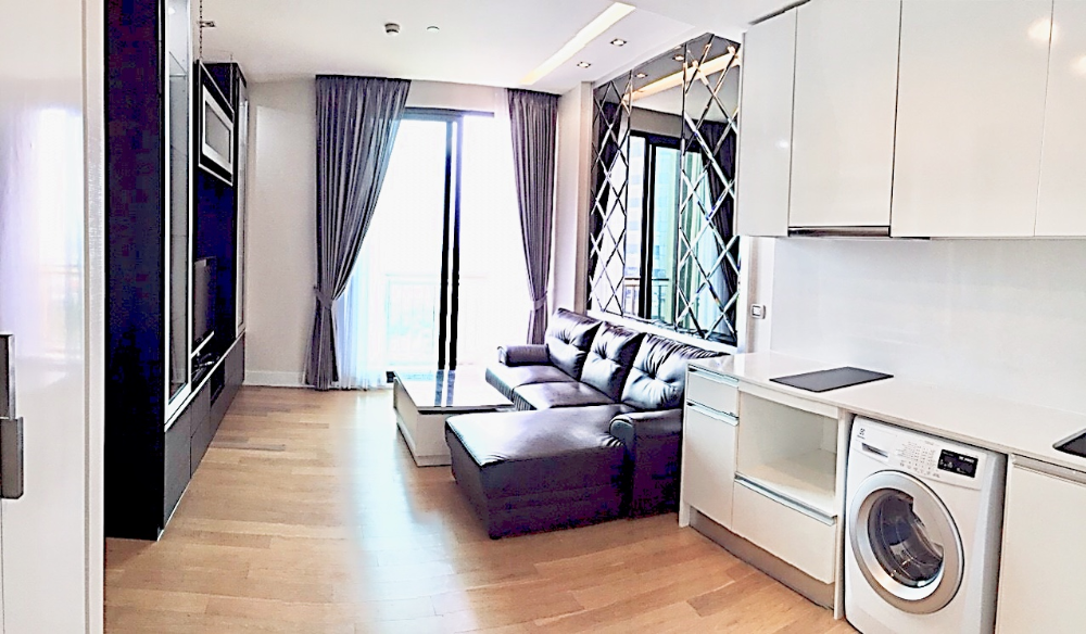 ให้เช่าคอนโดลาดพร้าว เซ็นทรัลลาดพร้าว : 1404-A😊 For RENT ให้เช่า 2 ห้องนอน🚄ใกล้ BTS หมอชิต🏢อีควิน๊อกซ์ พหลโยธิน - วิภาวดี Equinox Phahol - Vibha🔔พื้นที่:63.00ตร.ม.💲เช่า:35,000.-บาท📞O99-5919653,O86-454O477✅LineID:@sureresidence