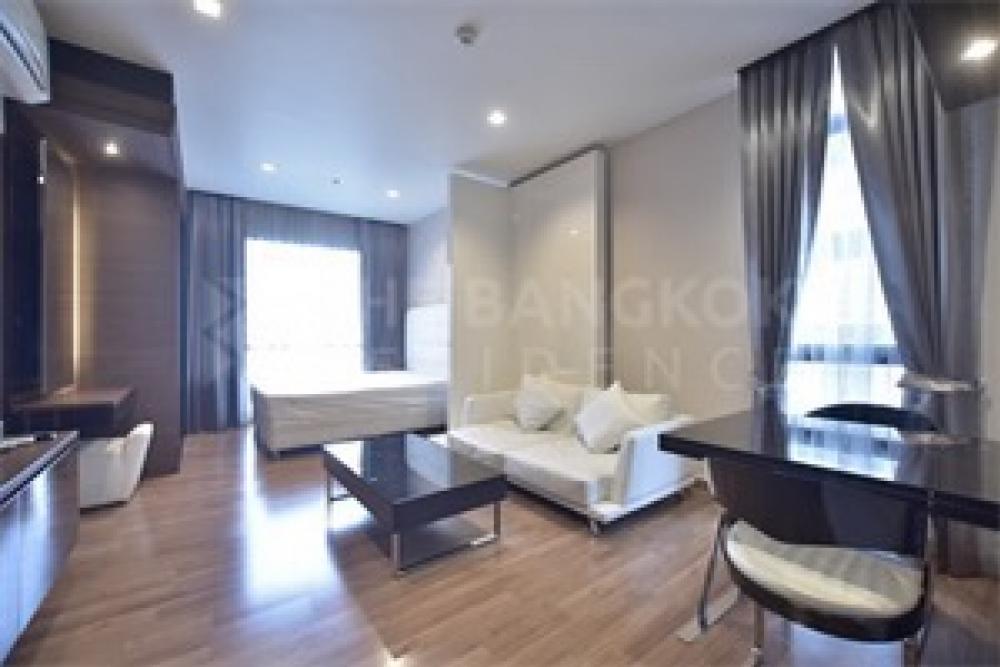 ให้เช่าคอนโดรัชดา ห้วยขวาง : Ivy ampio รัชดา ปล่อยเช่า แค่ 17,000!!!!!! ห้อง 30 sq.m. แบบ สตู ห้องสวย เพียง 200 เมตร จาก MRT ศูนย์วัฒนธรรม นัดดูห้องได้คะ แก้ม 087-3366996 id: k-bitchy