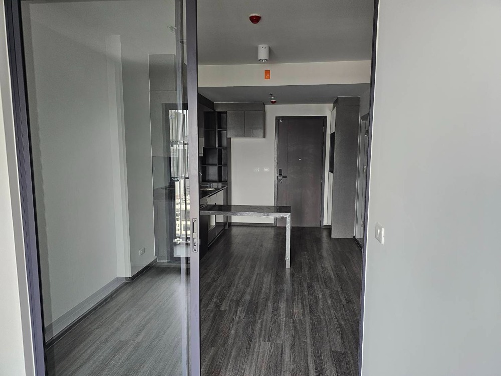 For SaleCondoSiam Paragon ,Chulalongkorn,Samyan : Urgent Ideo chula, high floor, 1bed plus 45.62sq.m., only 7.77mb., fully furnished, free transfer fee for 3 items Tel.0957615782