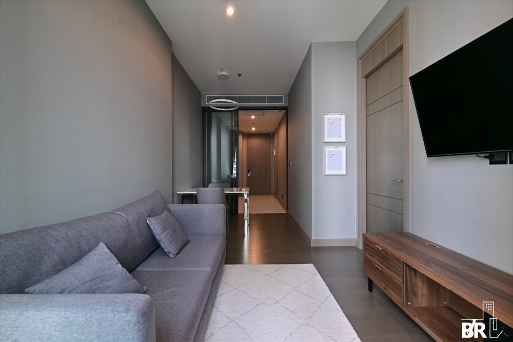 ให้เช่าคอนโดพระราม 9 เพชรบุรีตัดใหม่ RCA : 🔥ปล่อยเช่าด่วน  The Esse At Singha Complex  1 bedroom 48sqm 36,000 ห้องสวย น่าอยู่