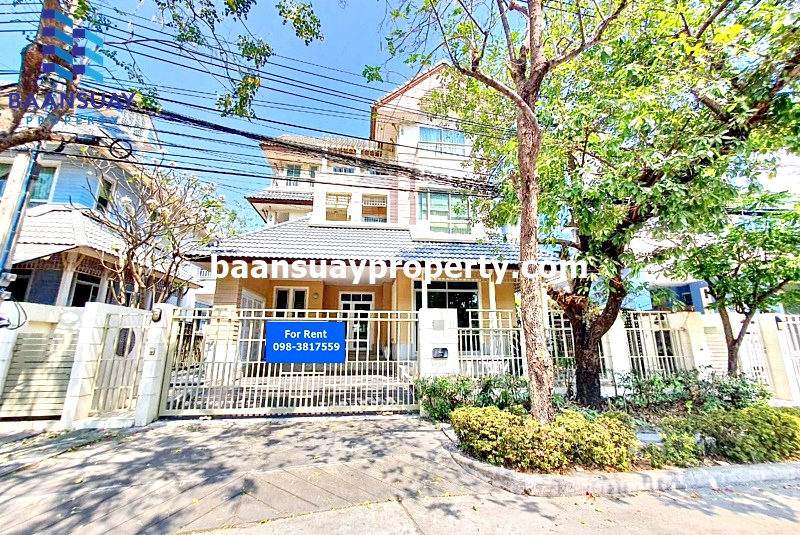 ให้เช่าบ้านอ่อนนุช อุดมสุข : ให้เช่า บ้านเดี่ยว 3 ชั้น พร้อมเฟอร์ฯ ถนนสุขุมวิท 101/1