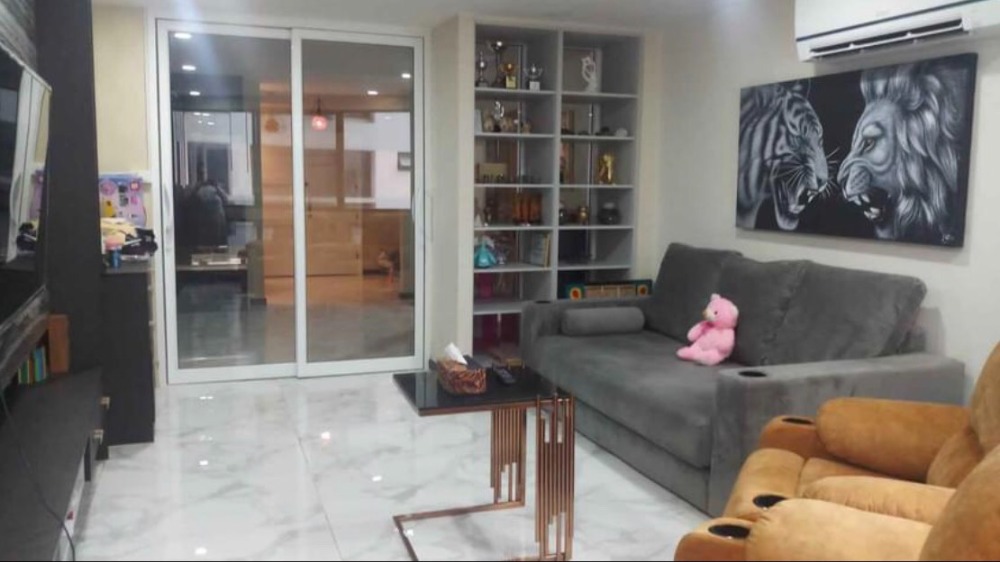 For RentCondoSukhumvit, Asoke, Thonglor : 3078-A😊 For RENT 3 bedroom for rent 🚄 near BTS Phrom Phong 🏢 President Park Sukhumvit 24 The President Park Sukhumvit 24 Area: 224.00 sq.m. ตร.ม. Rent: 63,000 ฿ 📞O88-7984117 , O65-9423251✅LineID: @sureresidence