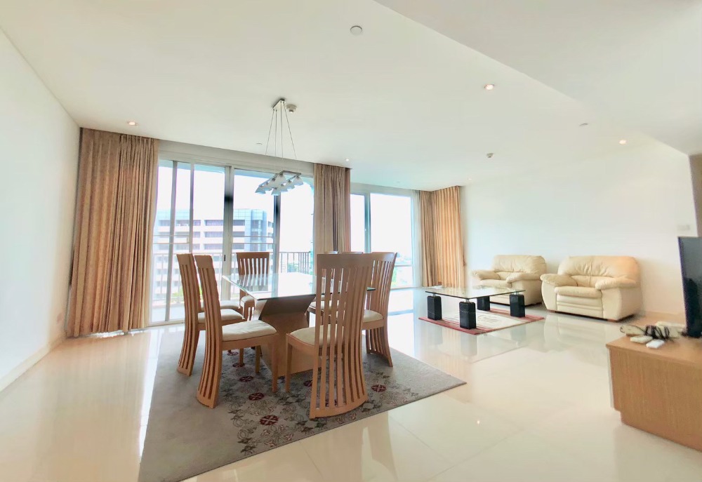 For RentCondoSukhumvit, Asoke, Thonglor : FOR Rent Fullerton Sukhumvit Unit 1219/14