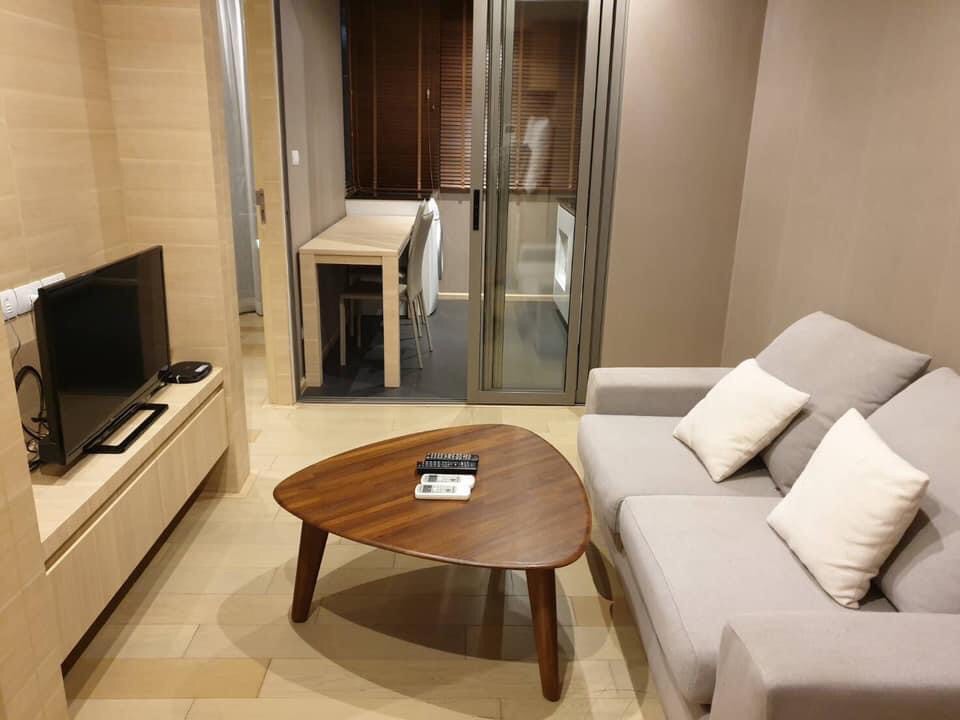ให้เช่าคอนโดสีลม ศาลาแดง บางรัก : 3487-A😊 For RENT ให้เช่า 1 ห้องนอน🚄ใกล้ BTS ช่องนนทรี🏢คลาส สีลม Klass Silom 🔔พื้นที่:33.00ตร.ม.💲เช่า:18,000฿📞O88-7984117,O65-9423251✅LineID:@sureresidence