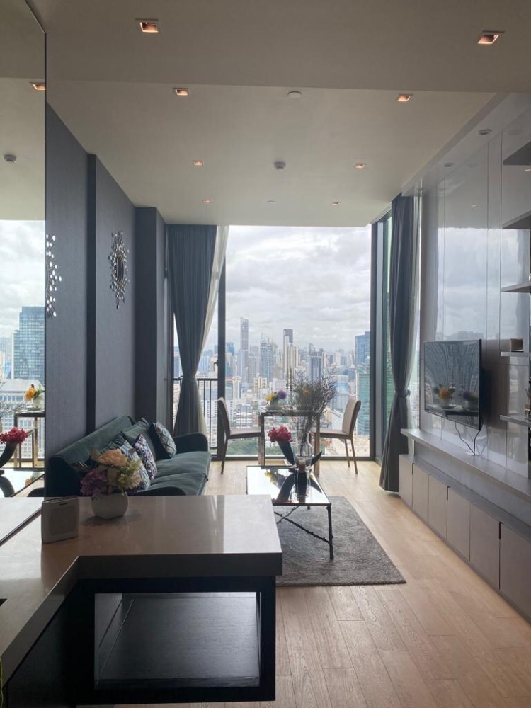 For RentCondoWitthayu, Chidlom, Langsuan, Ploenchit : Condo for rent 28 Chidlom, type 2 bedrooms, 2 bathrooms, size 74 sq m.