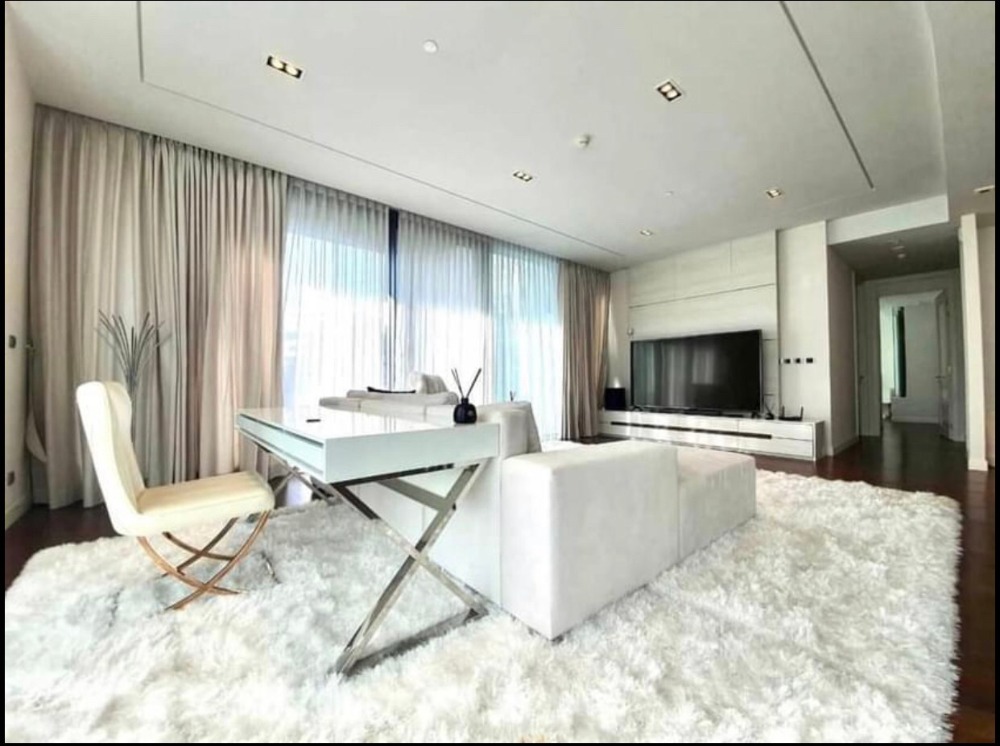 🌟The Marque for sell 50MB. 2 bedroom 3 bathroom 138 sq.m. fl.12 Fully furnished, Ready move in near BTS Phromphong🌟 Loading...