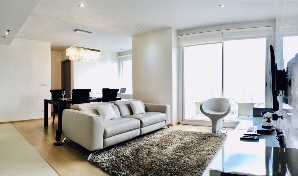ให้เช่าคอนโดสุขุมวิท อโศก ทองหล่อ : 3818-A😊😍 For RENT & SELL ให้เช่า&ขาย 2 ห้องนอน🚄ใกล้ BTS ทองหล่อ🏢เอช คิว ทองหล่อ HQ Thonglor🔔พื้นที่100.00ตร.ม.💲เช่า:85,000฿💲ขาย:28,000,000฿📞088-7984117, 065-9423251✅LineID:@sureresidence