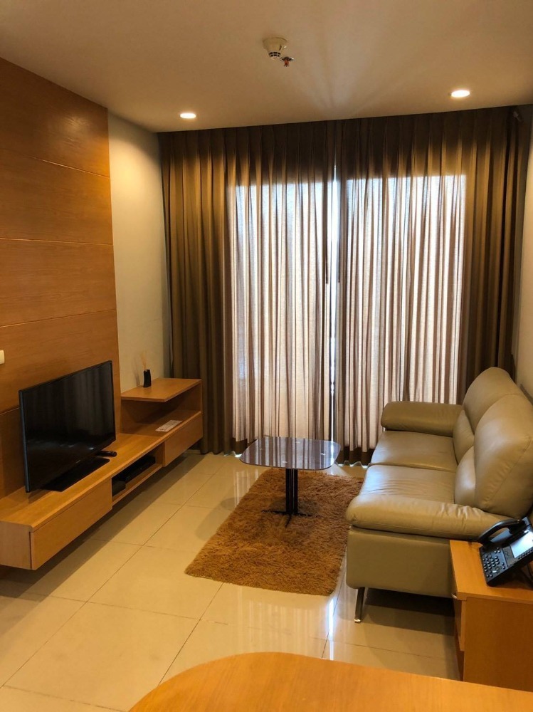 For RentCondoRama9, Petchburi, RCA : 🔥Good Price!!! 15K🔥 _ For rent 1 Bed 40 Sqm_Condo Circle1 (Petchaburi 36)_MRT :Petchaburi 800 m. and BTS : nana 900 m.