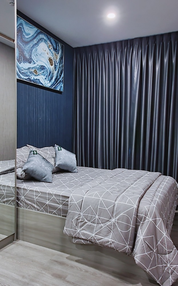 Condo for sale, Knightsbridge, Sukhumvit, Thepharak, 24th floor, 0 m. from MRT Thiphawan. Loading...