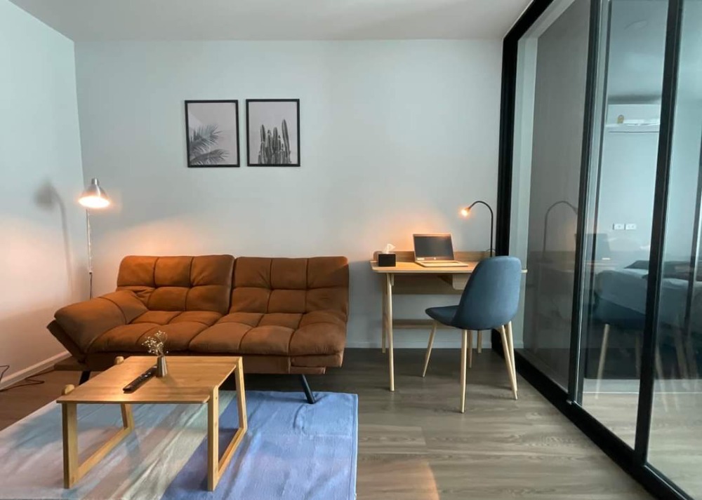 For RentCondoRatchadapisek, Huaikwang, Suttisan : New condo for rent near MRT The Origin Ratchada -Ladprao, beautiful room, ready to accept the first tenant.