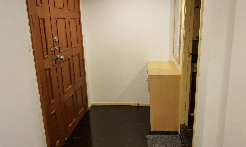 ปล่อยเช่าคอนโดราคาพิเศษ Diamond Tower พร้อมอยู่ ทำเลดี Loading...