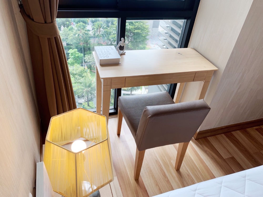 PSS_Ideo รัชดา-ห้วยขวาง ชั้น10 แต่งครบ มีอ่างอาบน้ำ walk-in closet ติด MRT มี Max Value 24 ชม. Loading...