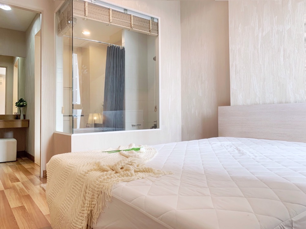 PSS_Ideo รัชดา-ห้วยขวาง ชั้น10 แต่งครบ มีอ่างอาบน้ำ walk-in closet ติด MRT มี Max Value 24 ชม. Loading...