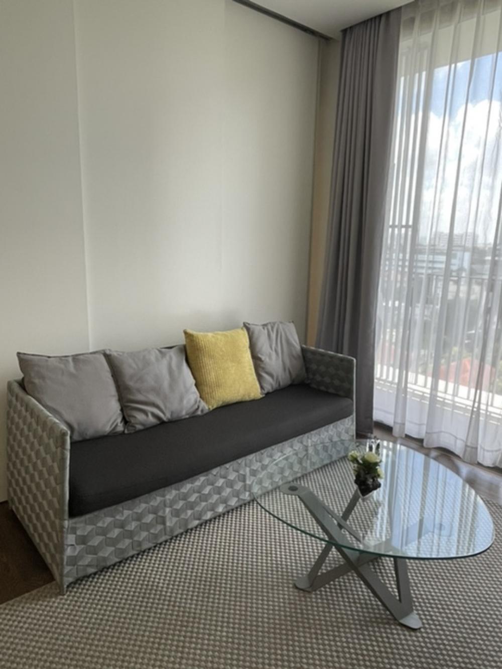 ให้เช่าคอนโดสาทร นราธิวาส : Condo for rent, Nara 9, fully furnished 1 bedroom, close to BTS Chongnonsi