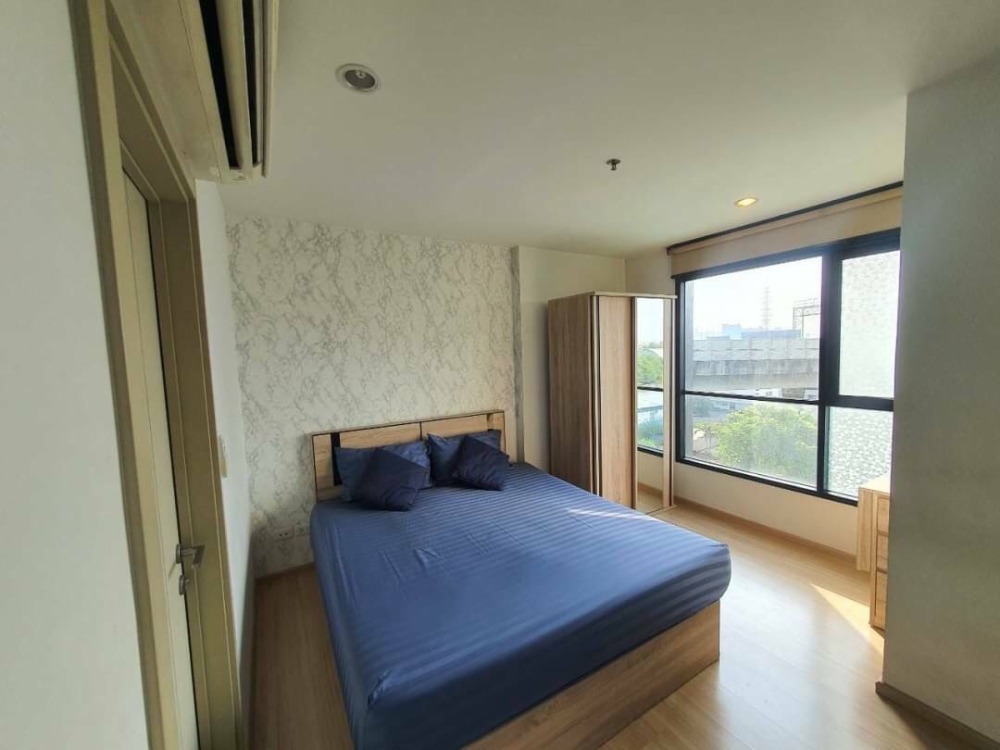 For RentCondoRama9, Petchburi, RCA : TB9R129 The Base Rama9 size 26sqm. 6th Floor 8,500 baht 092-597-4998